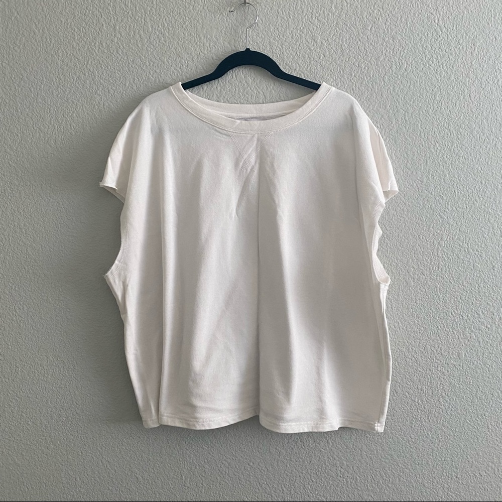 Cream Muscle Sweatshirt Tee